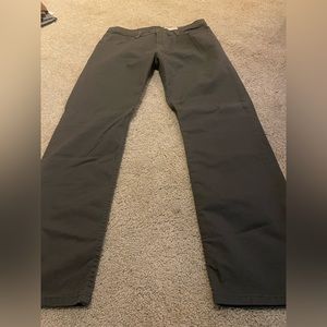 Dark grey, straight fit wrangler pants 32x30